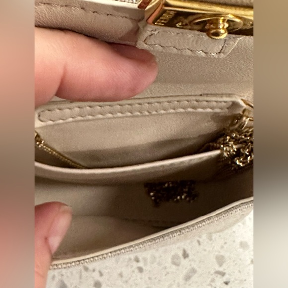 Fendi baguette nano with dustbag and box - Picture 8 of 12